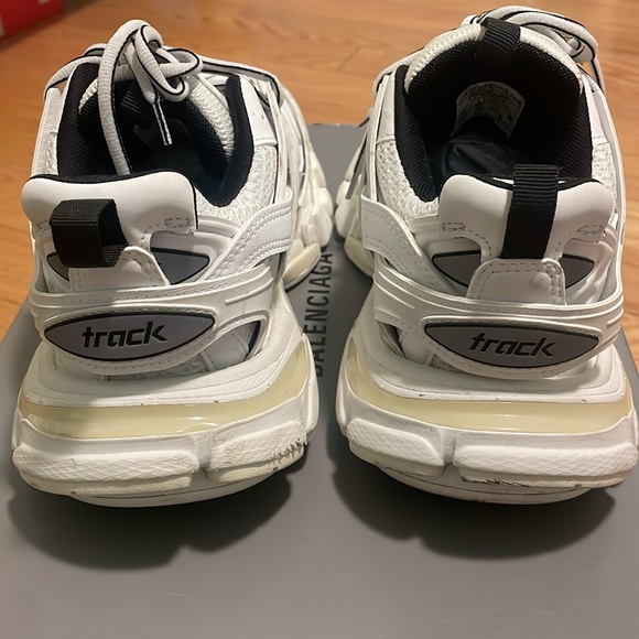 🖤Balenciaga Track Sneakers - Picture 4 of 10